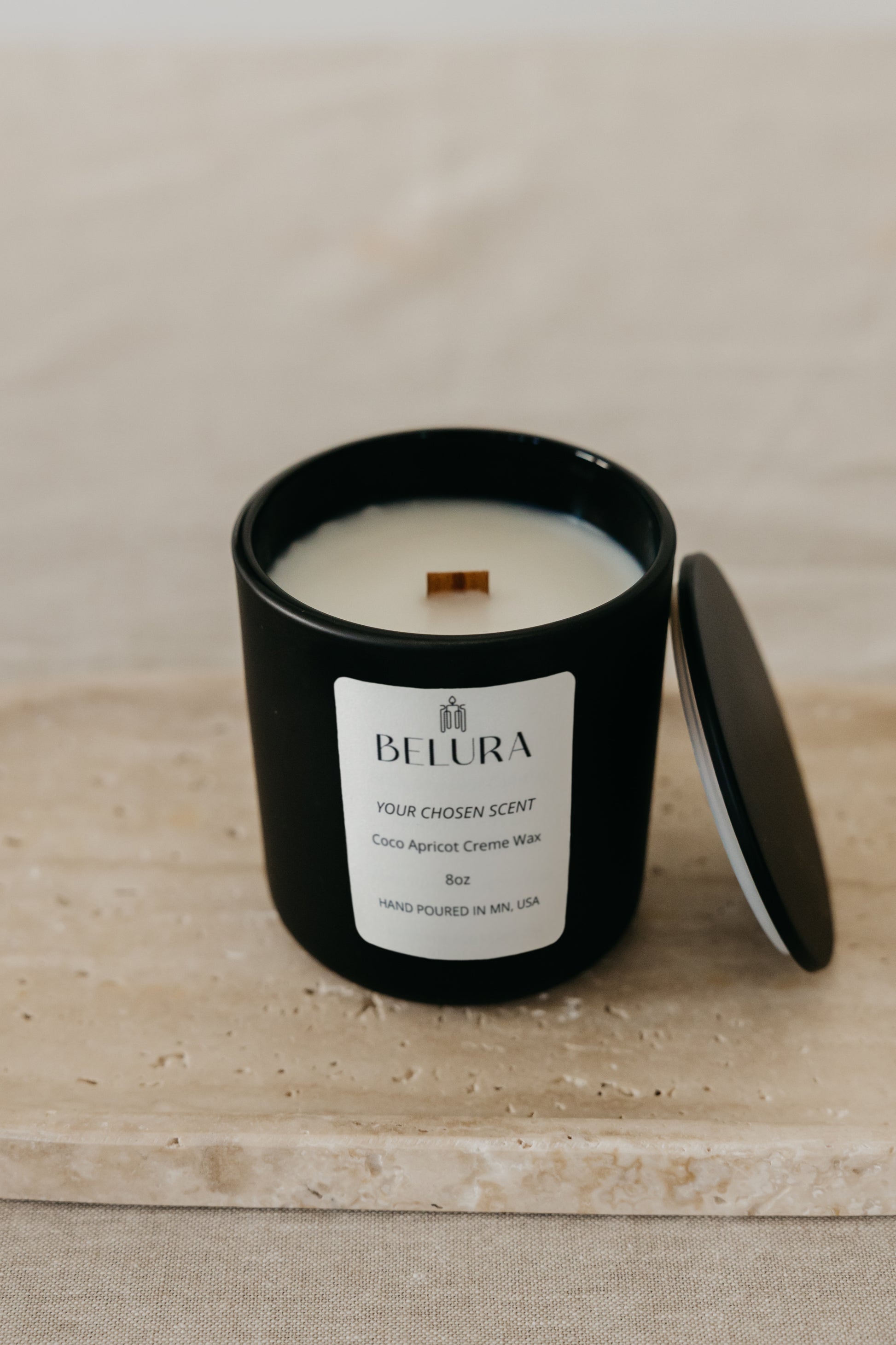 Organic candle with Coco Apricot Creme Wax