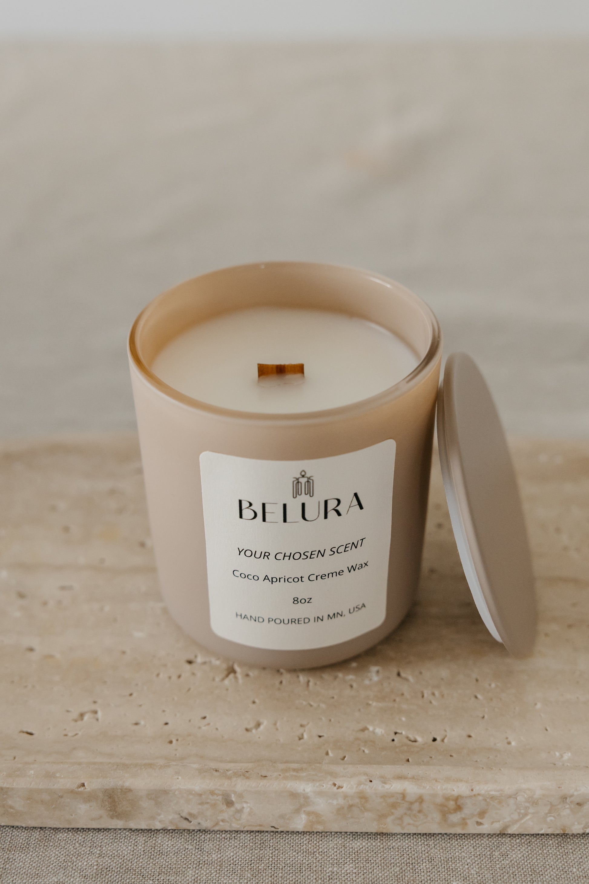 Organic candle with Coco Apricot Creme Wax